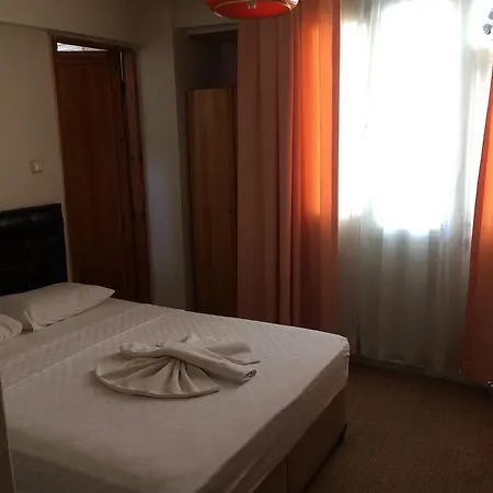 Ozcam Κουσάντασι
